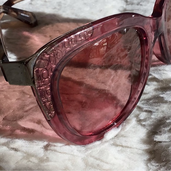 Coach Crystal Berry and Peach Tortoise Sunglasses 537114 HC8171 (L152) main image 9